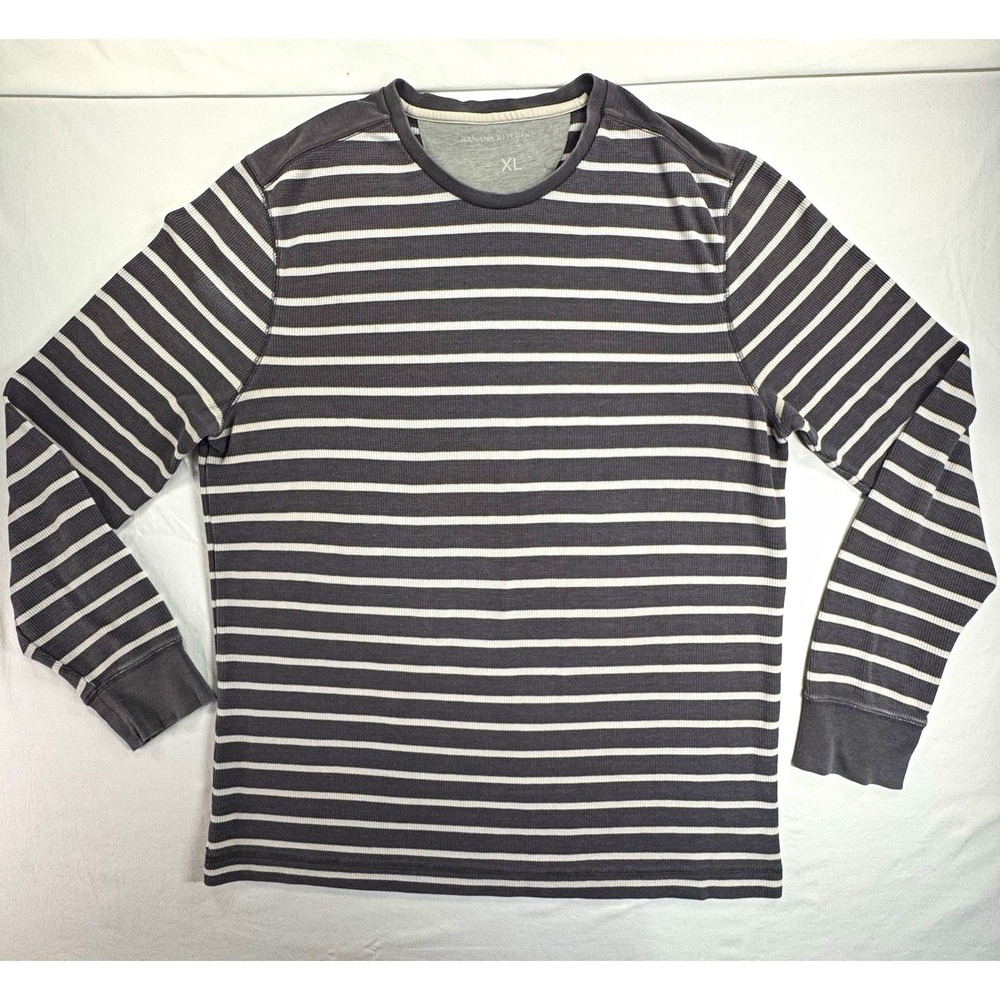 Vintage Banana Republic Men's XL Gray/White Striped Waffle Knit Long Sleeve